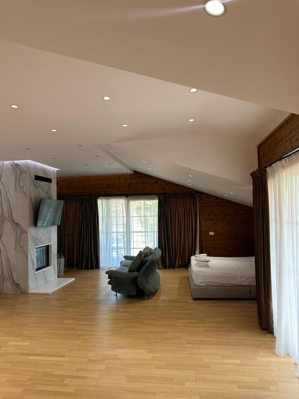 Bianca Hotel & Villa Priska e Madhe Eksteriør billede